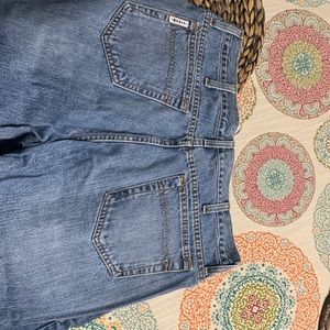 Cinch jeans original nothing fancy just didn’t like the fit. These are straight